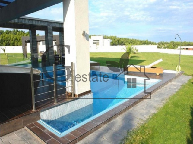 Villa with poole in Sani | ID: 307 | Greco Paradise