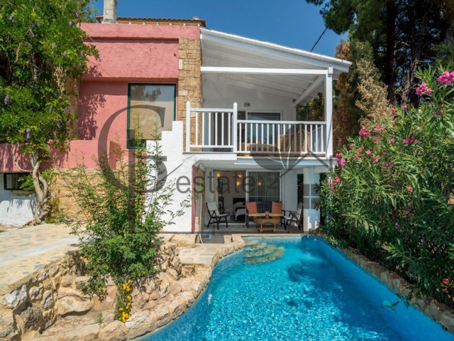 Luxurious villa in Sithonia | ID: 369 | Greco Paradise